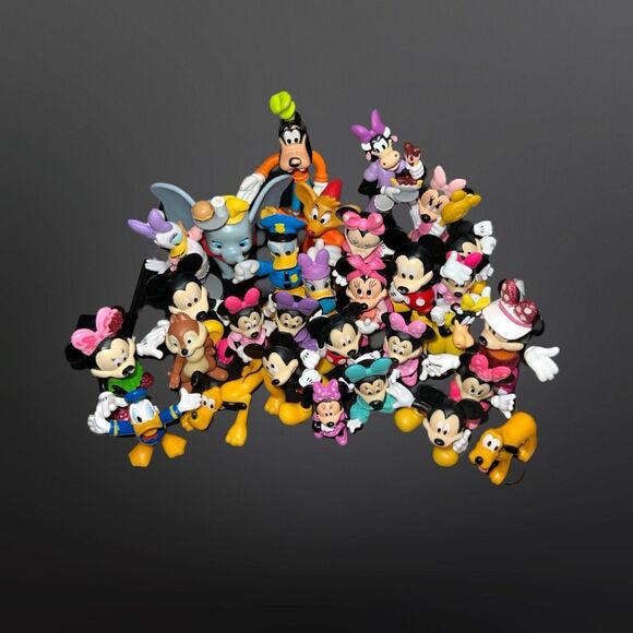 Lot of 29 Disney Figures Minnie Micky Dumbo Pluto Goofy Donald Clarabell 1-2" B2 - Picture 11 of 11